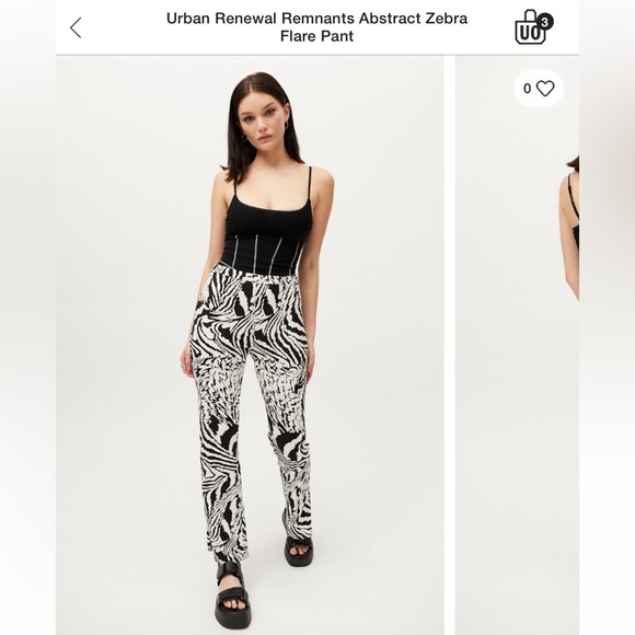 Urban Outfitters - Urban Renewal Abstract Zebra Flare Pant - Picture 6 of 6